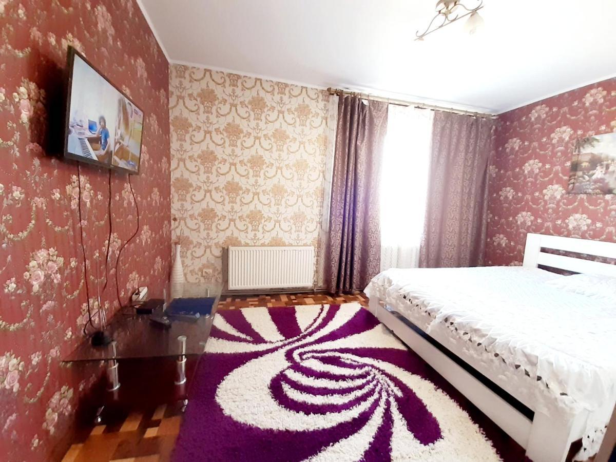 Apartmán Yanovskogo 3K Kropyvnyckyj Exteriér fotografie